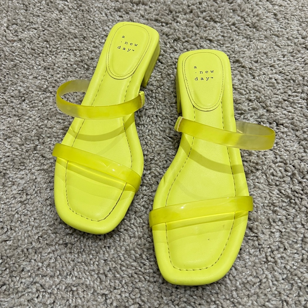 LIKE NEW! Lime neon green sandals